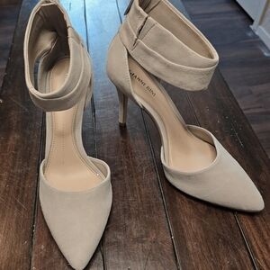 Gianni Bini Women's Slate Gray Stiletto Heels